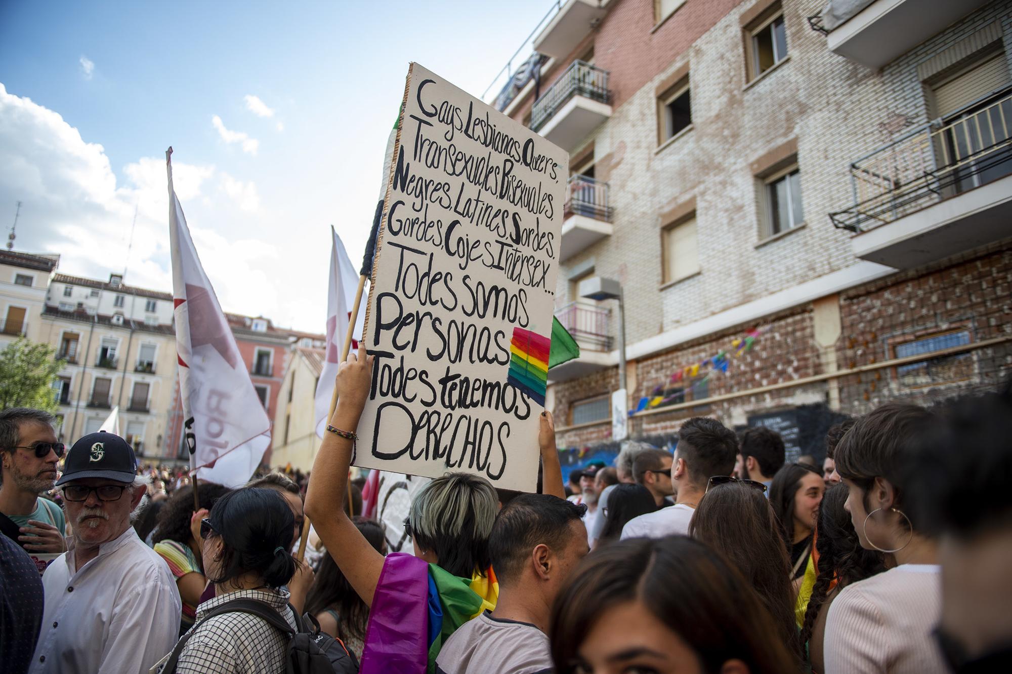 Orgullo Pancarta Todes Tenemos Derechos